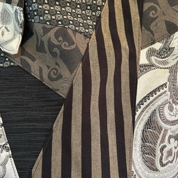 💚Carson Rogers
Design❤️ backpack convertible. Carogi - Picture 5 of 8